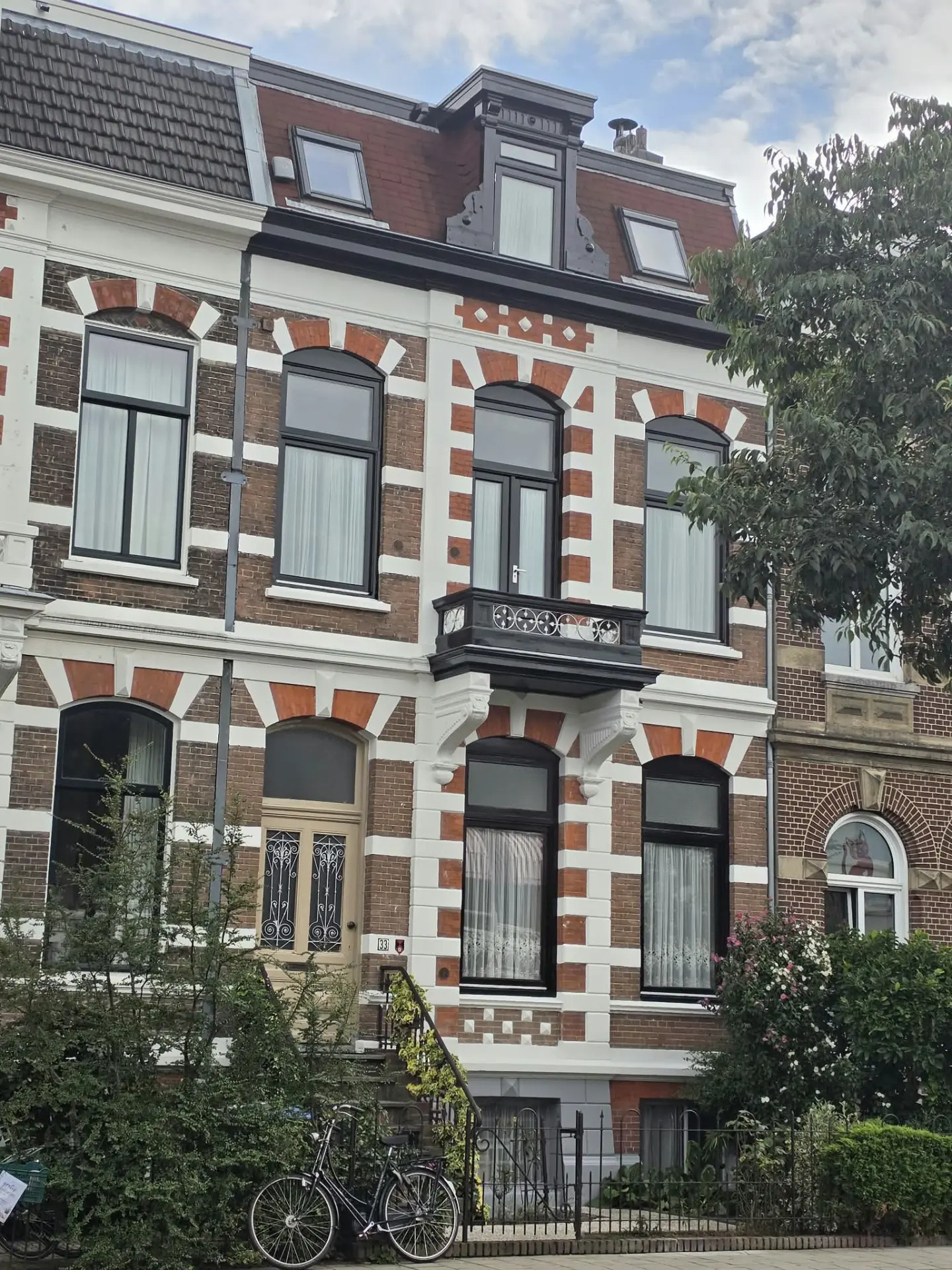 Sint Annastraat 33 Nijmegen na het schilderwerk